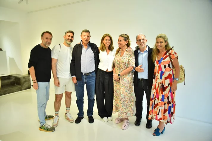 Comme Je L imagine Solo Exhibition at Chaos Art Gallery